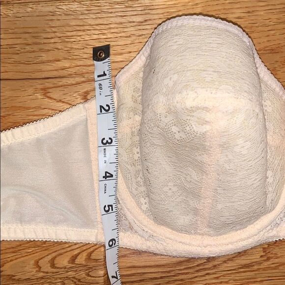 VTG MCM ILGWU strapless lace bra. Medium - Picture 13 of 14
